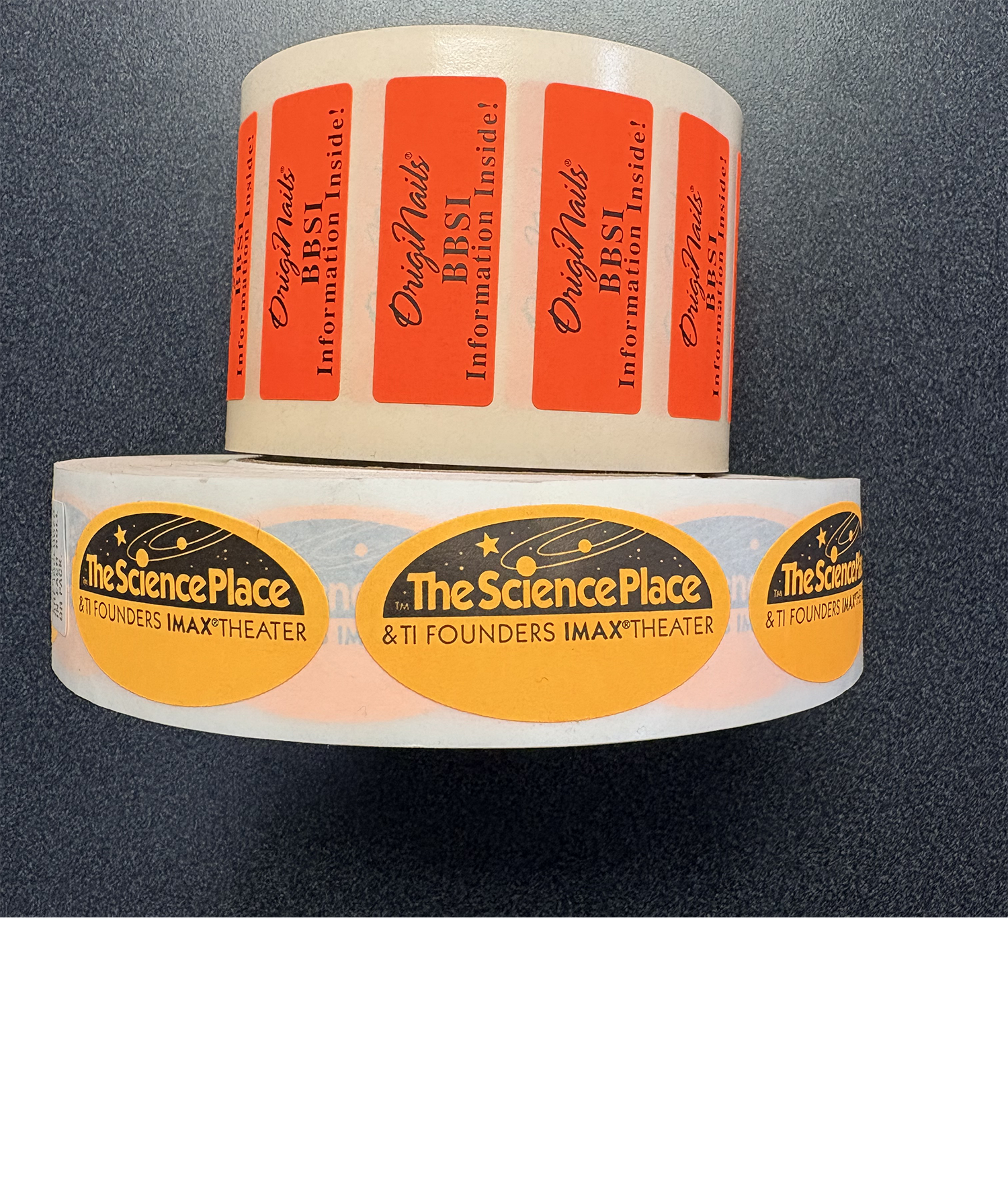 red-and-orange-fluorescent-labels